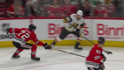 VGK@CHI: Stone scores goal against Spencer Knight
